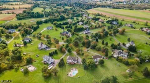 $865,000 | 5 Prall Court, Ringoes, NJ 08551