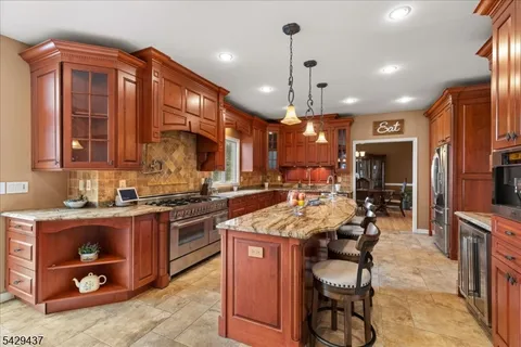 $865,000 | 5 Prall Court, Ringoes, NJ 08551