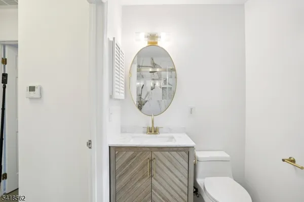 $2,850 | 66 Park Avenue, Unit C, Park Ridge, NJ 07656