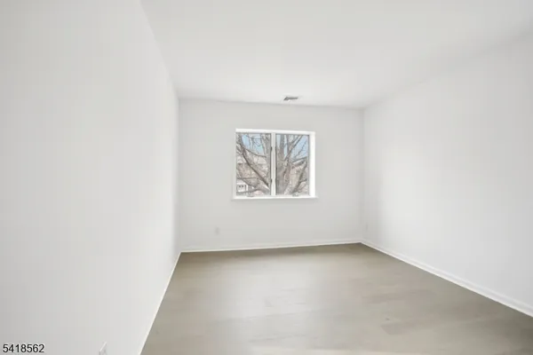 $2,850 | 66 Park Avenue, Unit C, Park Ridge, NJ 07656