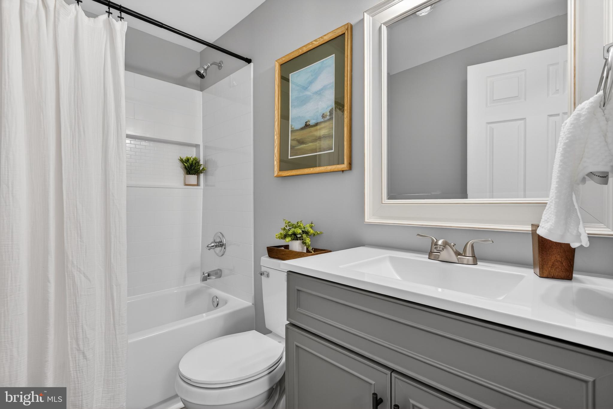 39 1st Street Windsor, PA 17366 - Photo 23 of 33