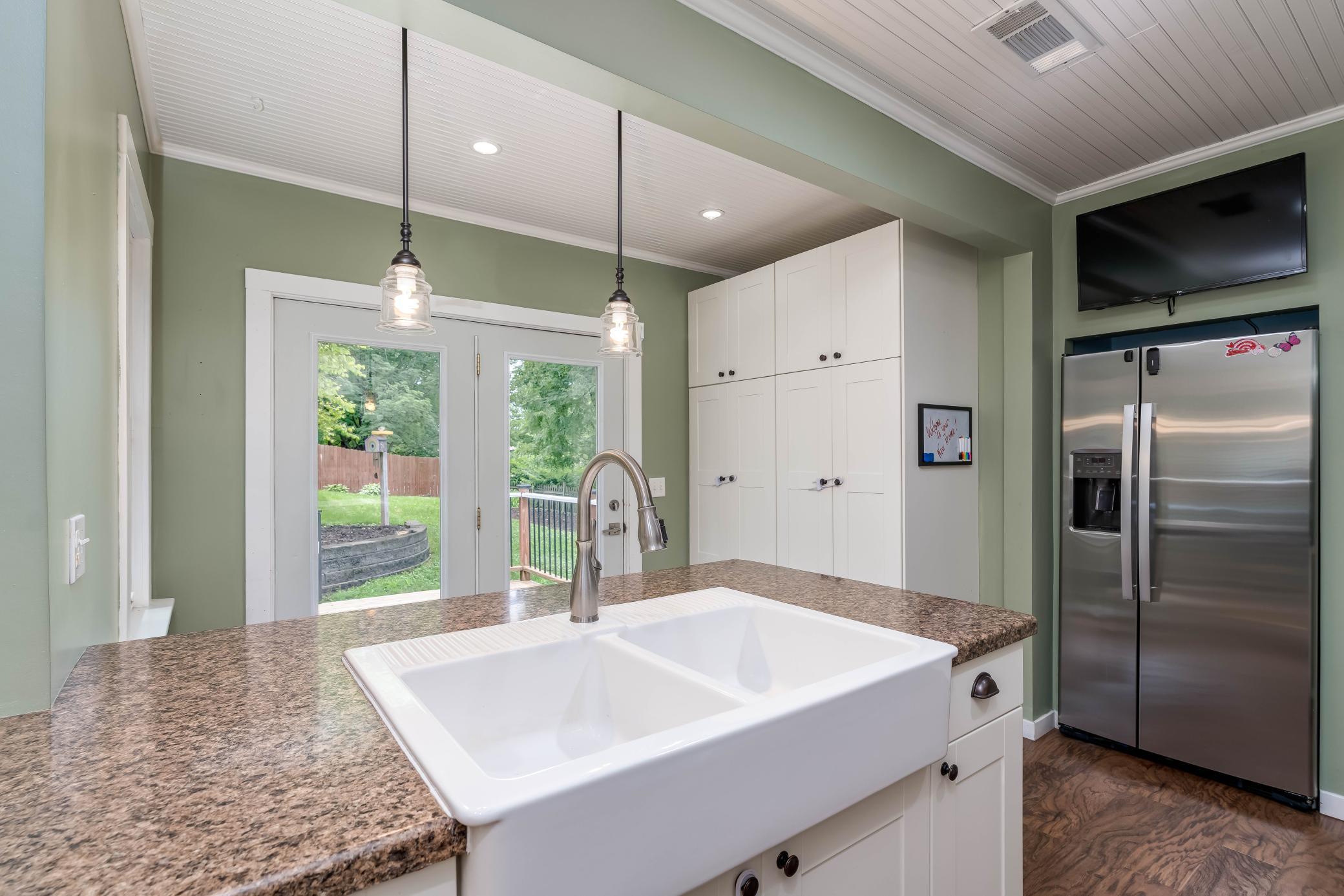 520 South 3rd Street Waterville, MN 56096 - Photo 14 of 57