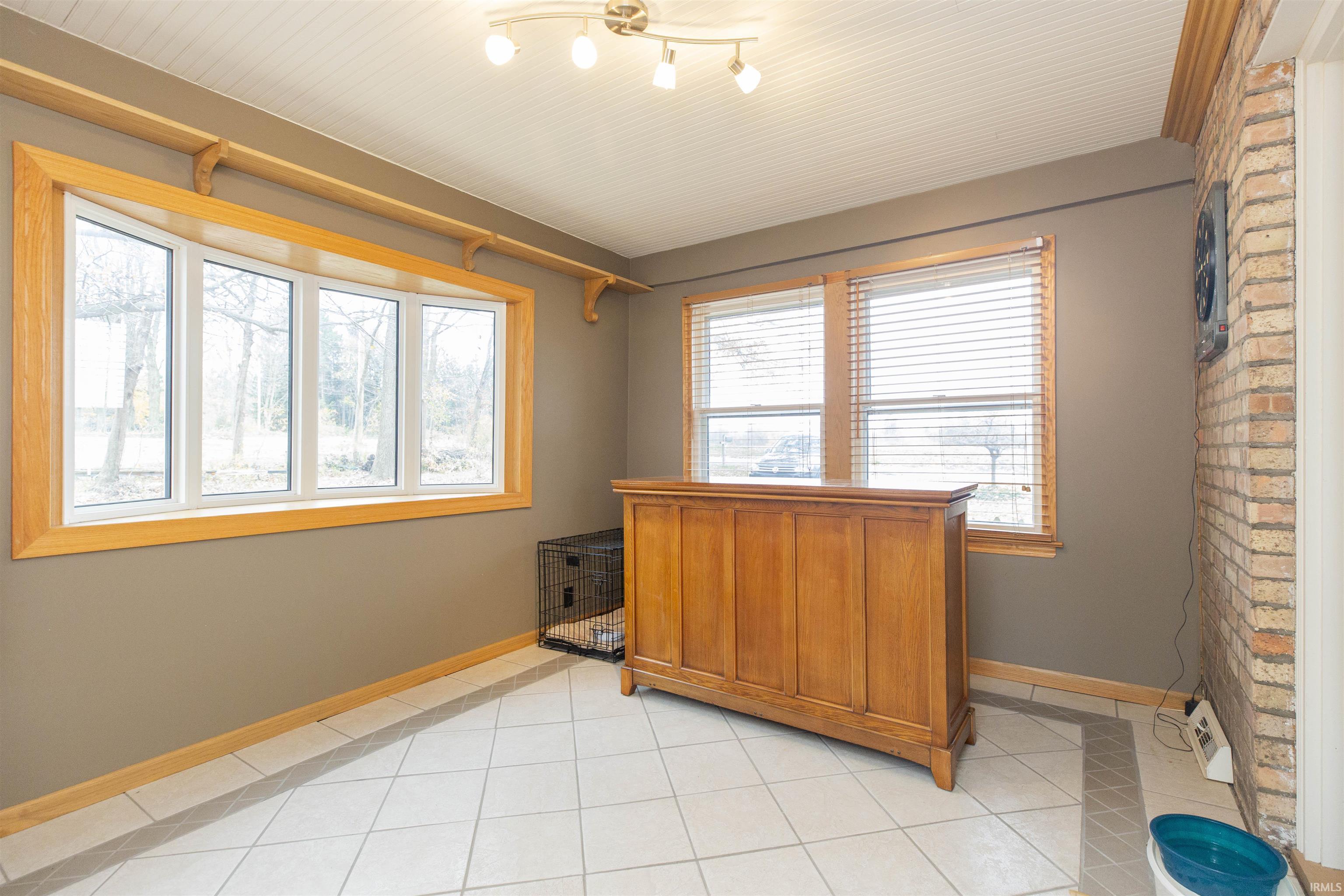60020 Fir Road Mishawaka, IN 46544 - Photo 8 of 34