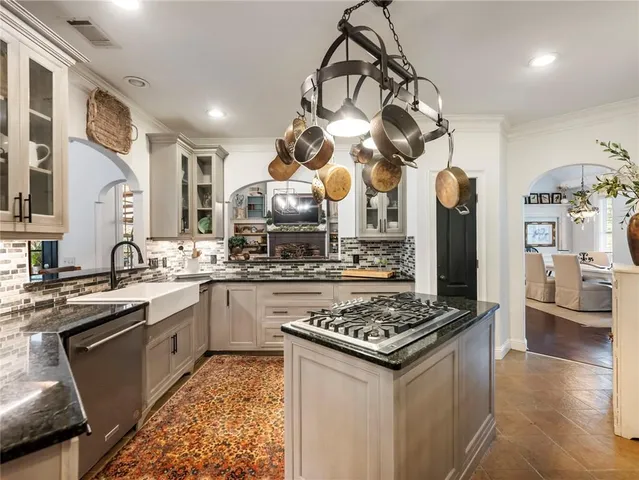 $775,000 | 2641 Waters Edge Drive, Gainesville, GA 30504