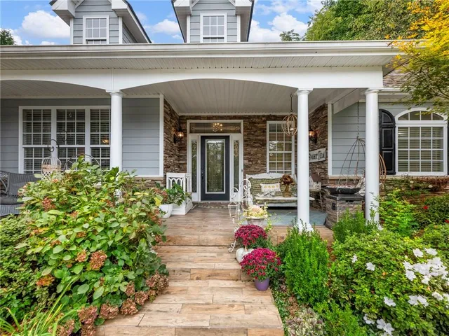 $775,000 | 2641 Waters Edge Drive, Gainesville, GA 30504