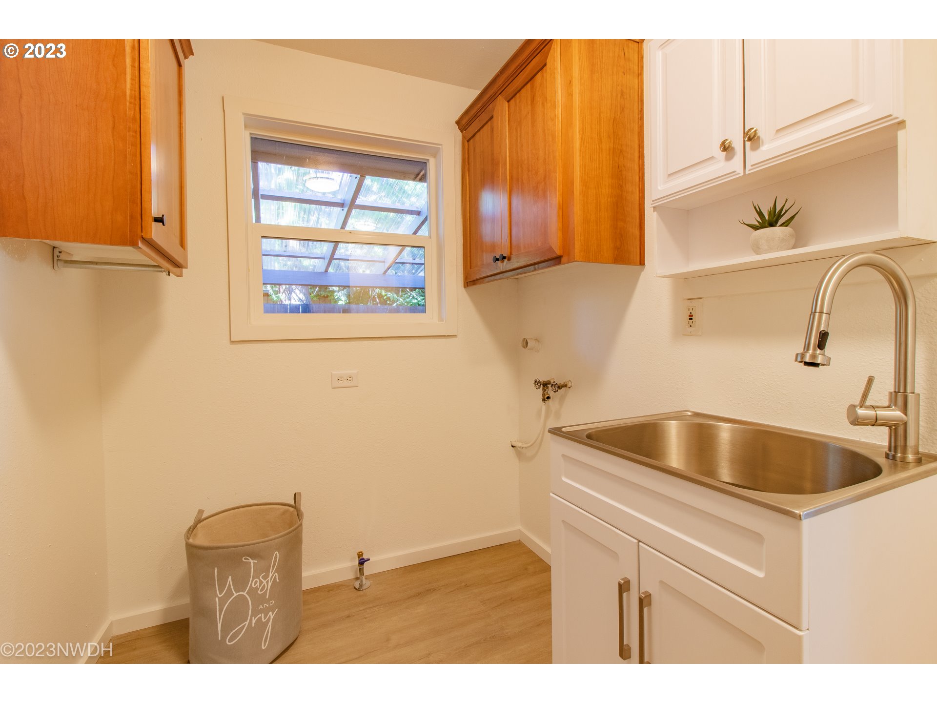 1212 Mill Street Springfield, OR 97477 - Photo 22 of 35