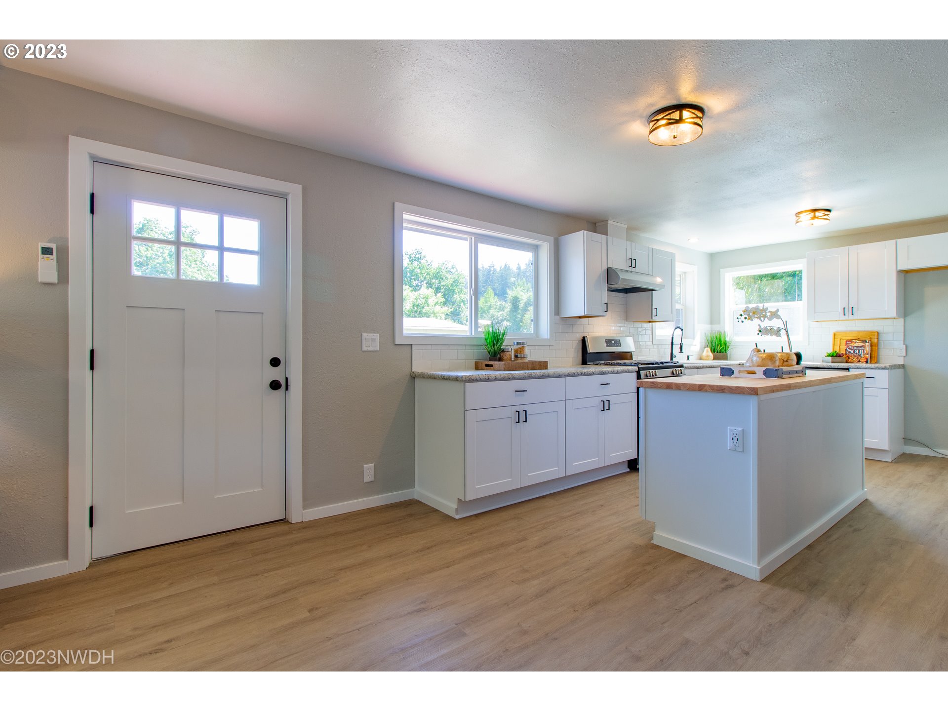 1212 Mill Street Springfield, OR 97477 - Photo 10 of 35