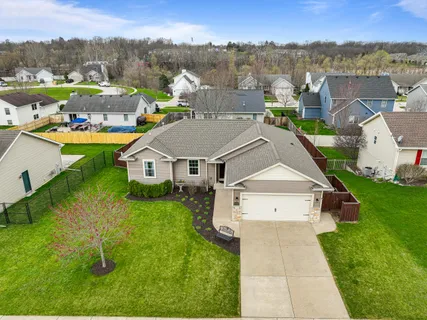 $610,000 | 724 North Joshua Lane, Lake Geneva, WI 53147