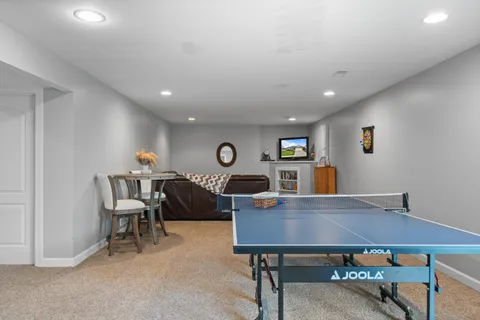 $610,000 | 724 North Joshua Lane, Lake Geneva, WI 53147