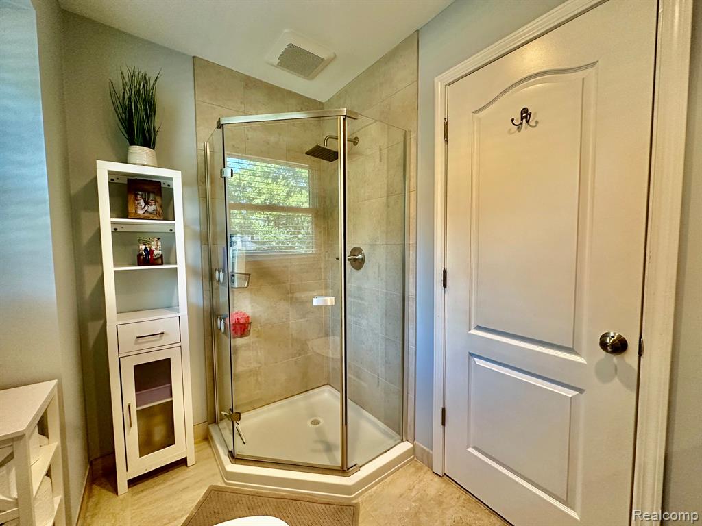 200 West Maryknoll Road Rochester Hills, MI 48309 - Photo 30 of 47