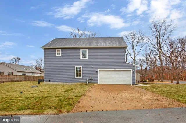 $779,900 | 443 Birch Drive, Edgewater, MD 21037