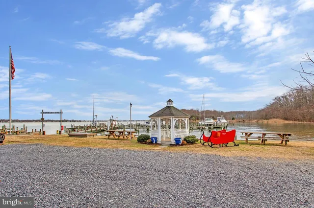 $779,900 | 443 Birch Drive, Edgewater, MD 21037