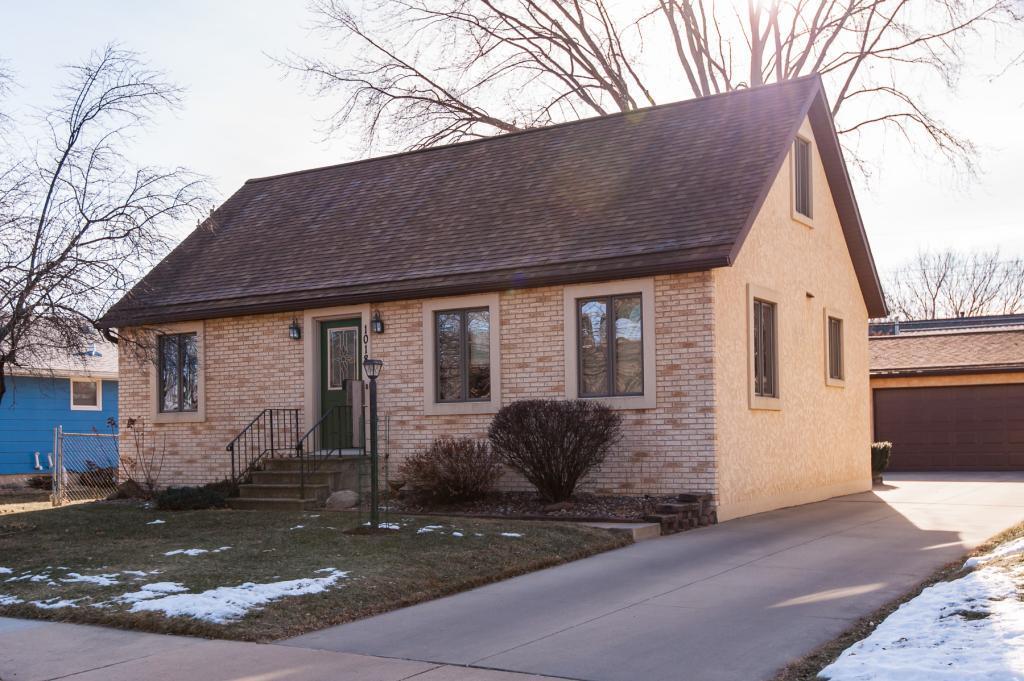 1018 13th Street Southeast Rochester, MN 55904 - Photo 1 of 1