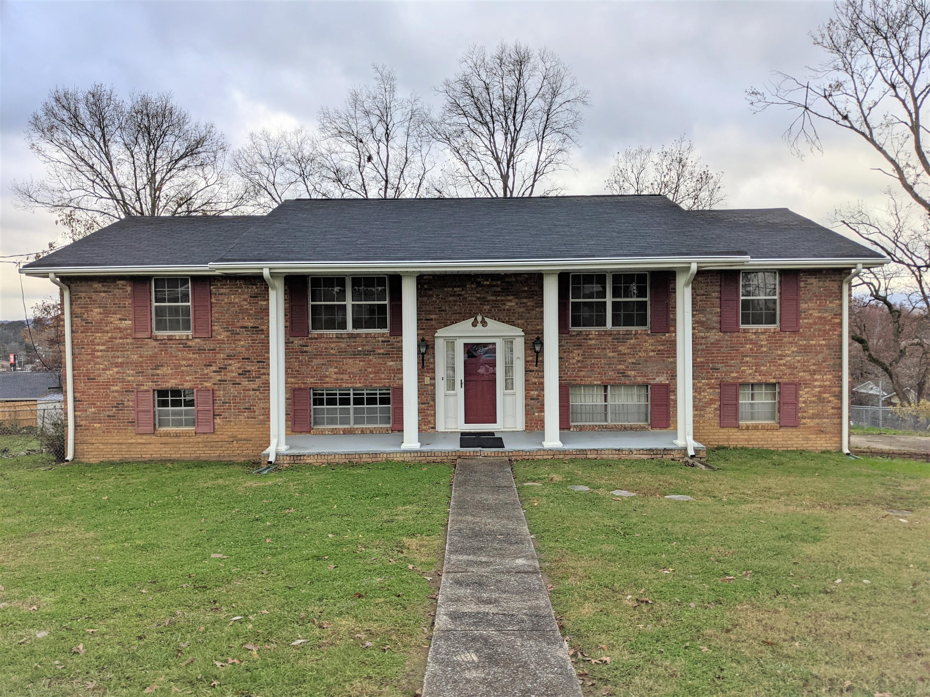 136 Stuart Road Fort Oglethorpe, GA 30742 - Photo 2 of 37 PXL_20201130_135834578