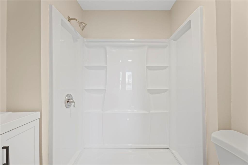 128 Victory Drive Monroe, GA 30655 - Photo 17 of 31