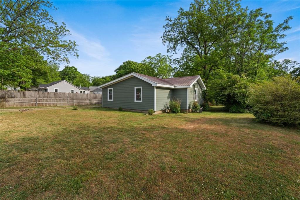 128 Victory Drive Monroe, GA 30655 - Photo 26 of 31