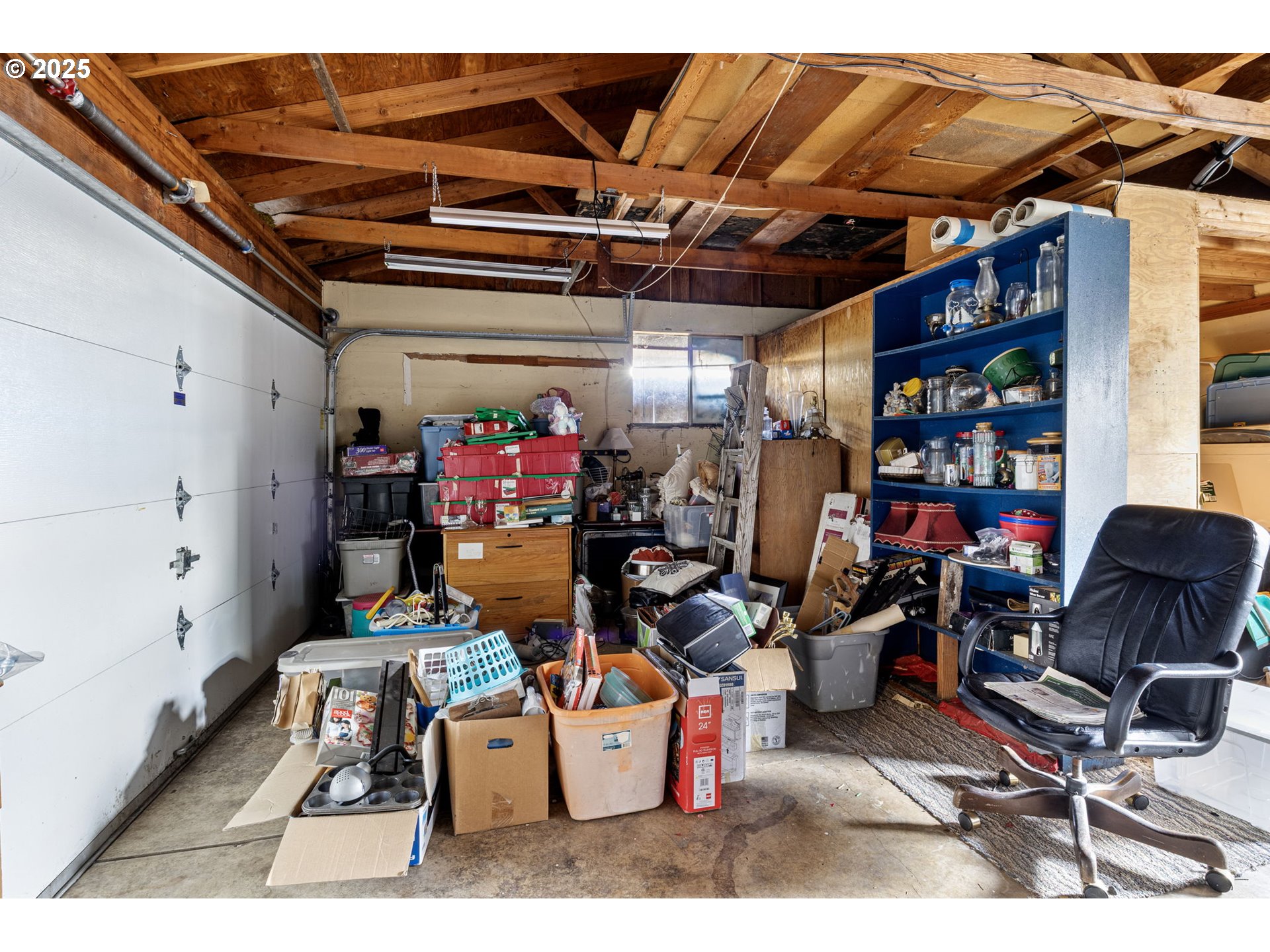 26 East 3rd Street Lowell, OR 97452 - Photo 29 of 35