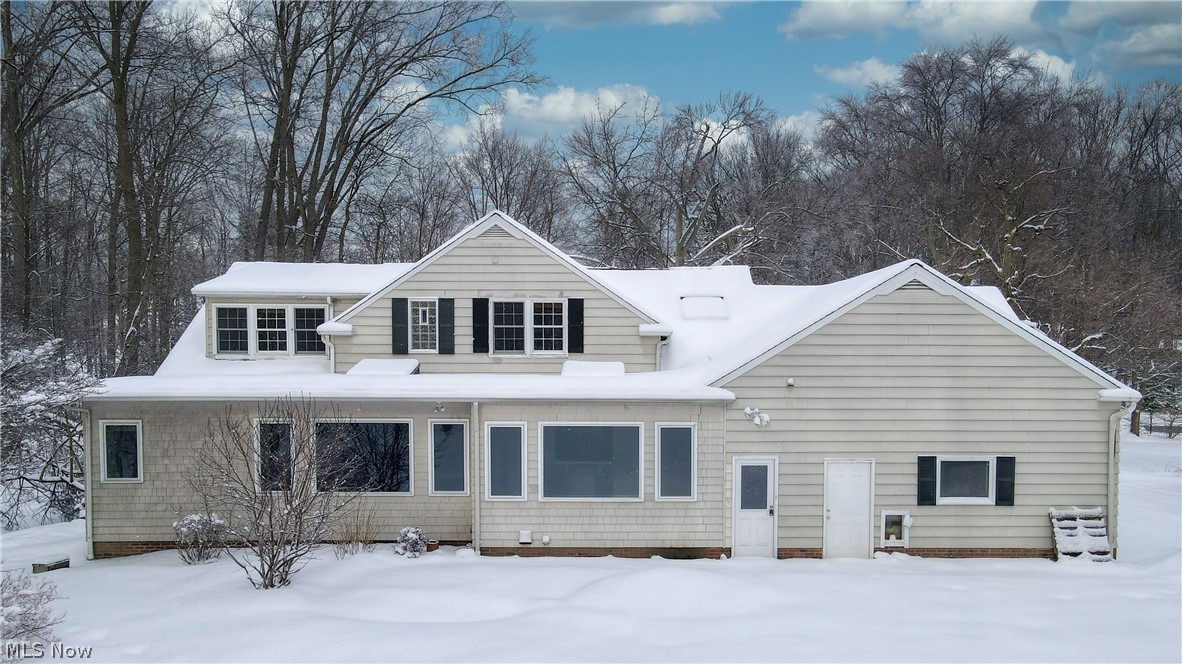 29550 Bolingbrook Road Pepper Pike, OH 44124 - Photo 23 of 24 Back exterior