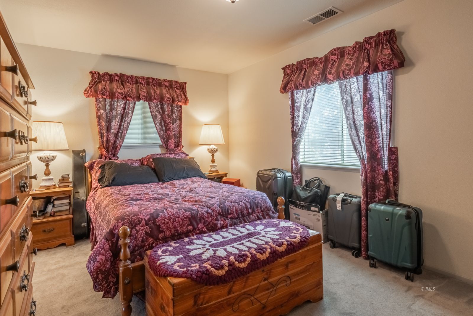 68 Ronda Lane Bishop, CA 93514 - Photo 28 of 28 a bedroom with a bed and a window