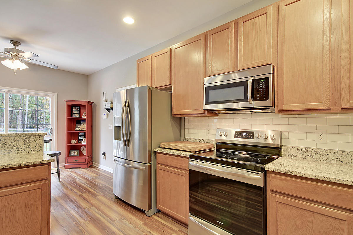 225 Deer Ridge kit stove wall