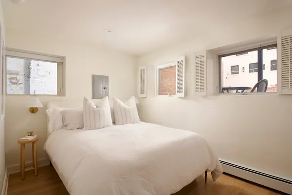 $3,500 | 1320 North La Salle Drive, Unit 1, Chicago, IL 60610