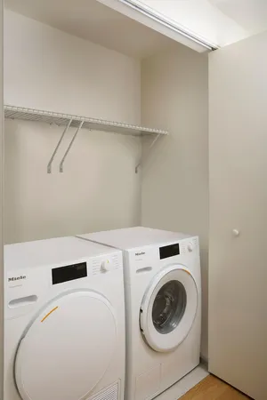 $3,500 | 1320 North La Salle Drive, Unit 1, Chicago, IL 60610