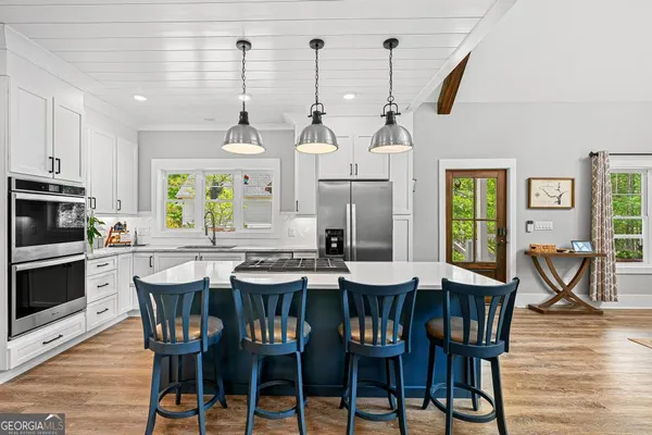 $1,495,000 | 318 Foxy Lane, Martin, GA 30557
