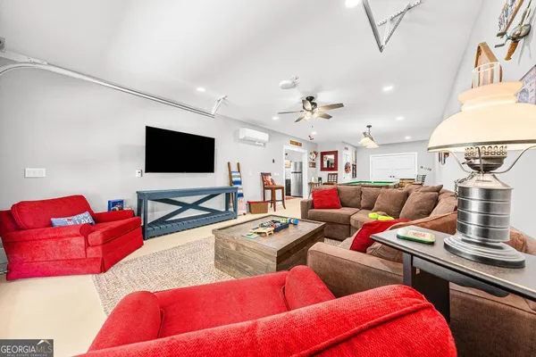 $1,495,000 | 318 Foxy Lane, Martin, GA 30557