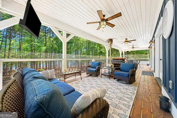 $1,495,000 | 318 Foxy Lane, Martin, GA 30557