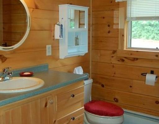 100 Kansas Road Naples, ME 04055 - Photo 13 of 20 Bathroom.