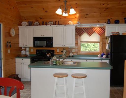 100 Kansas Road Naples, ME 04055 - Photo 8 of 20 Kitchen.