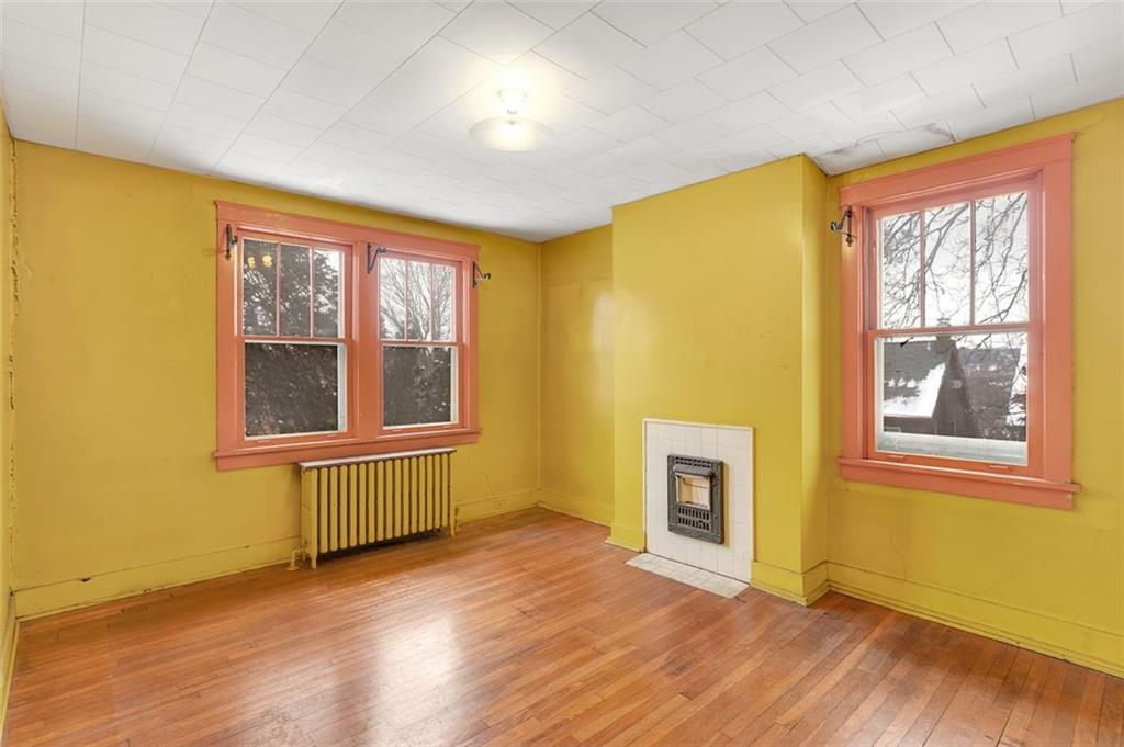 7536 Graymore Road Pittsburgh, PA 15221 - Photo 9 of 16 Gallery Image 9