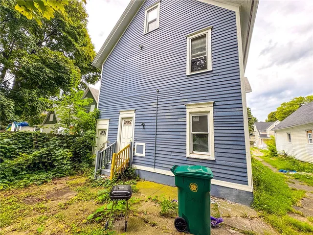 $114,900 | 84 Ave B, Rochester, NY 14621