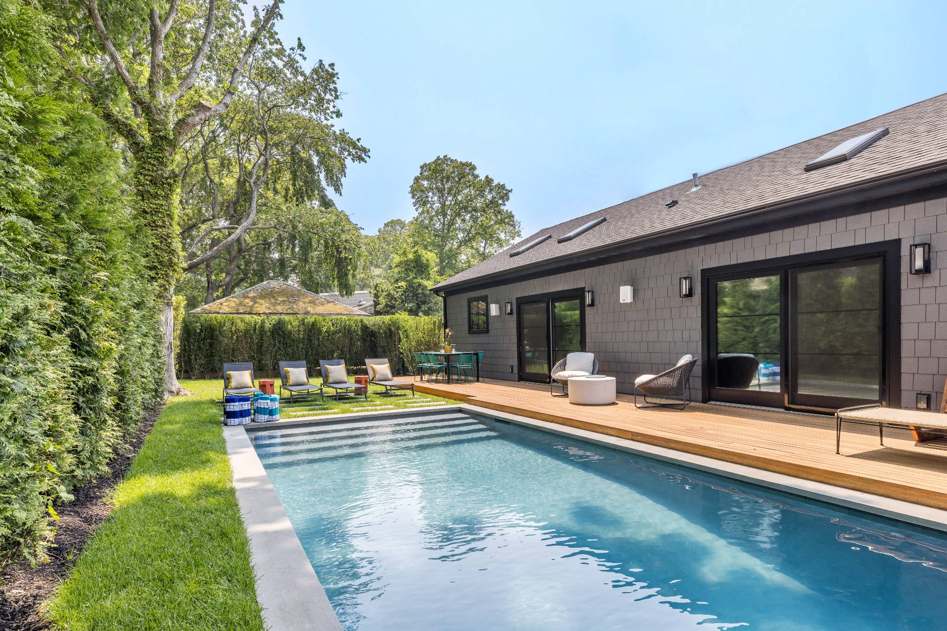 26 Poplar Street Sag Harbor, NY 11963 - Photo 15 of 20