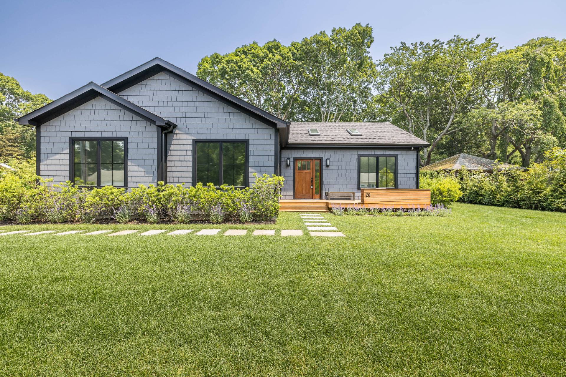 26 Poplar Street Sag Harbor, NY 11963 - Photo 18 of 20