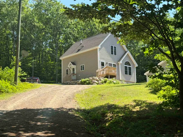 $437,000 | 107 Blake Hill Road, Ossipee, NH 03814
