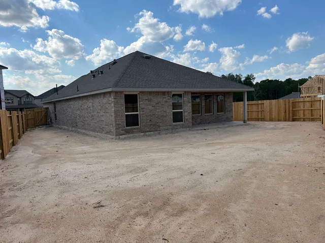 $329,990 | 204 Yellow Rosewood Lane, New Caney, TX 77357