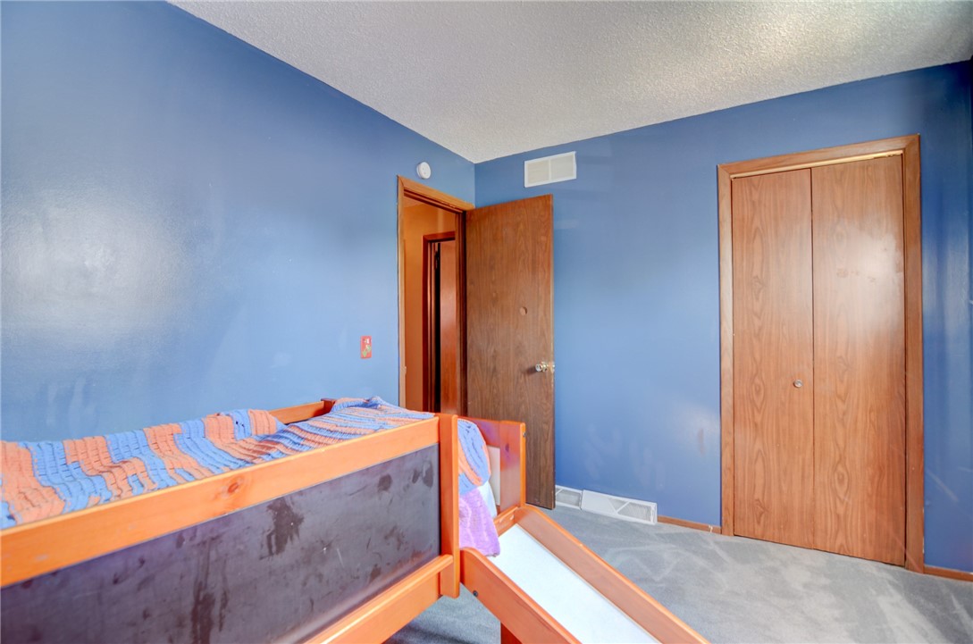 3620 North Dove Drive Decatur, IL 62526 - Photo 10 of 16 Gallery Image 10