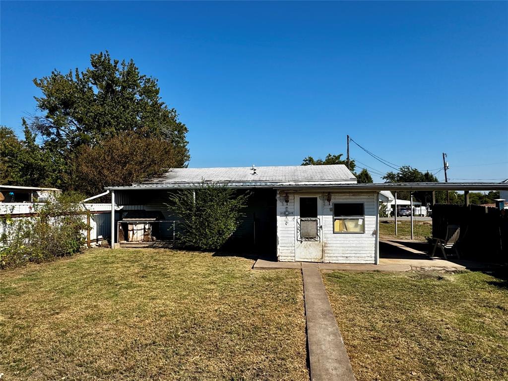 413 East Locust Street Whitewright, TX 75491 - Photo 14 of 16 View of outbuilding