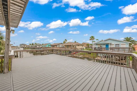 $593,900 | 16526 Nassau Way, Galveston, TX 77554