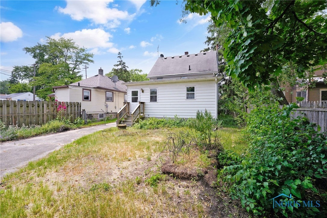 5608 Douglas Road Toledo, OH 43613 - Photo 35 of 36 Gallery Image 35