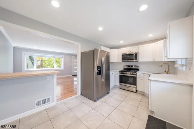 $4,750 | 57 Springfield Avenue, Summit, NJ 07901