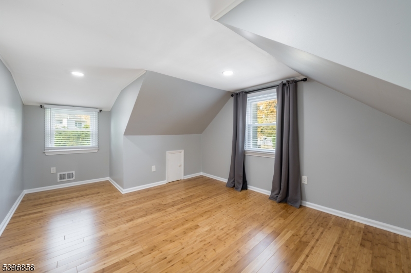 57 Springfield Avenue Summit, NJ 07901 - Photo 18 of 33