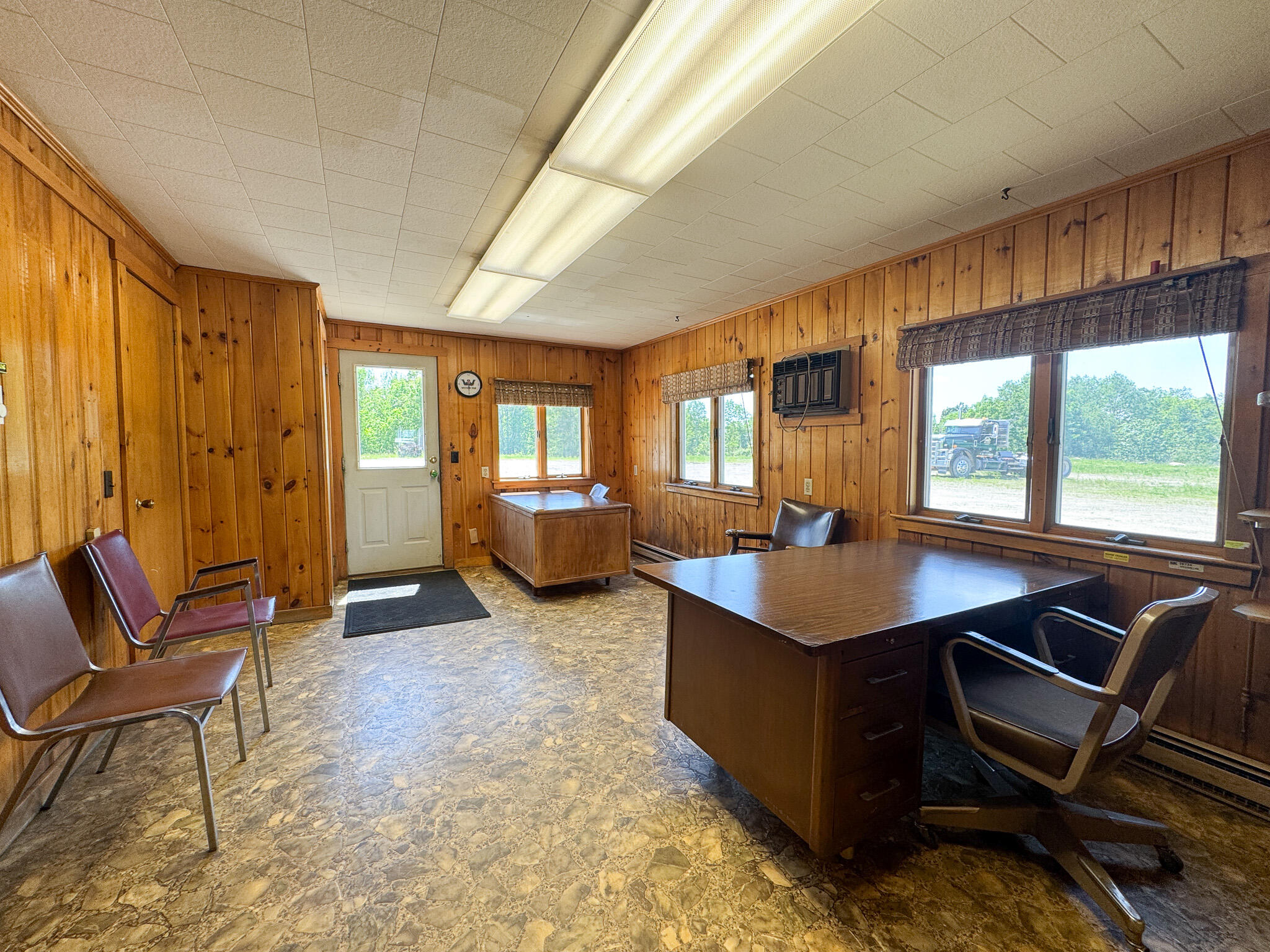 725 Enfield Road Lincoln, ME 04457 - Photo 10 of 33 10