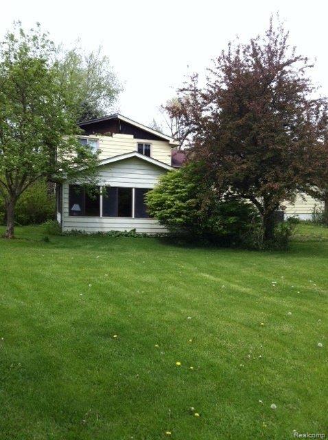 4251 Boscher Road Howell, MI 48843 - Photo 24 of 25 Sunroom.jpg