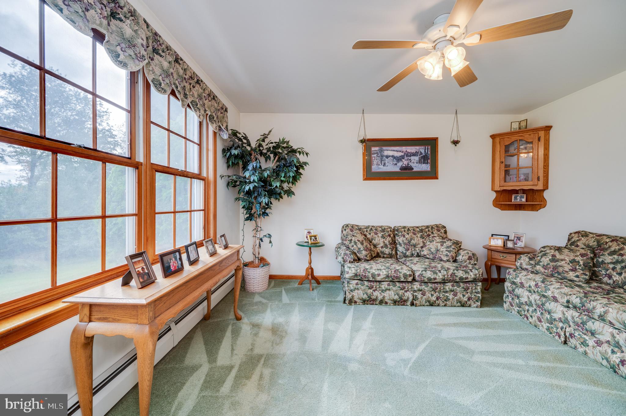 37 Clay Valley Road Fleetwood, PA 19522 - Photo 7 of 61