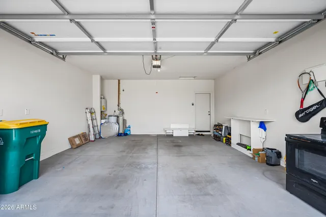 $1,700 | 43733 Buckhorn Trail, Maricopa, AZ 85138