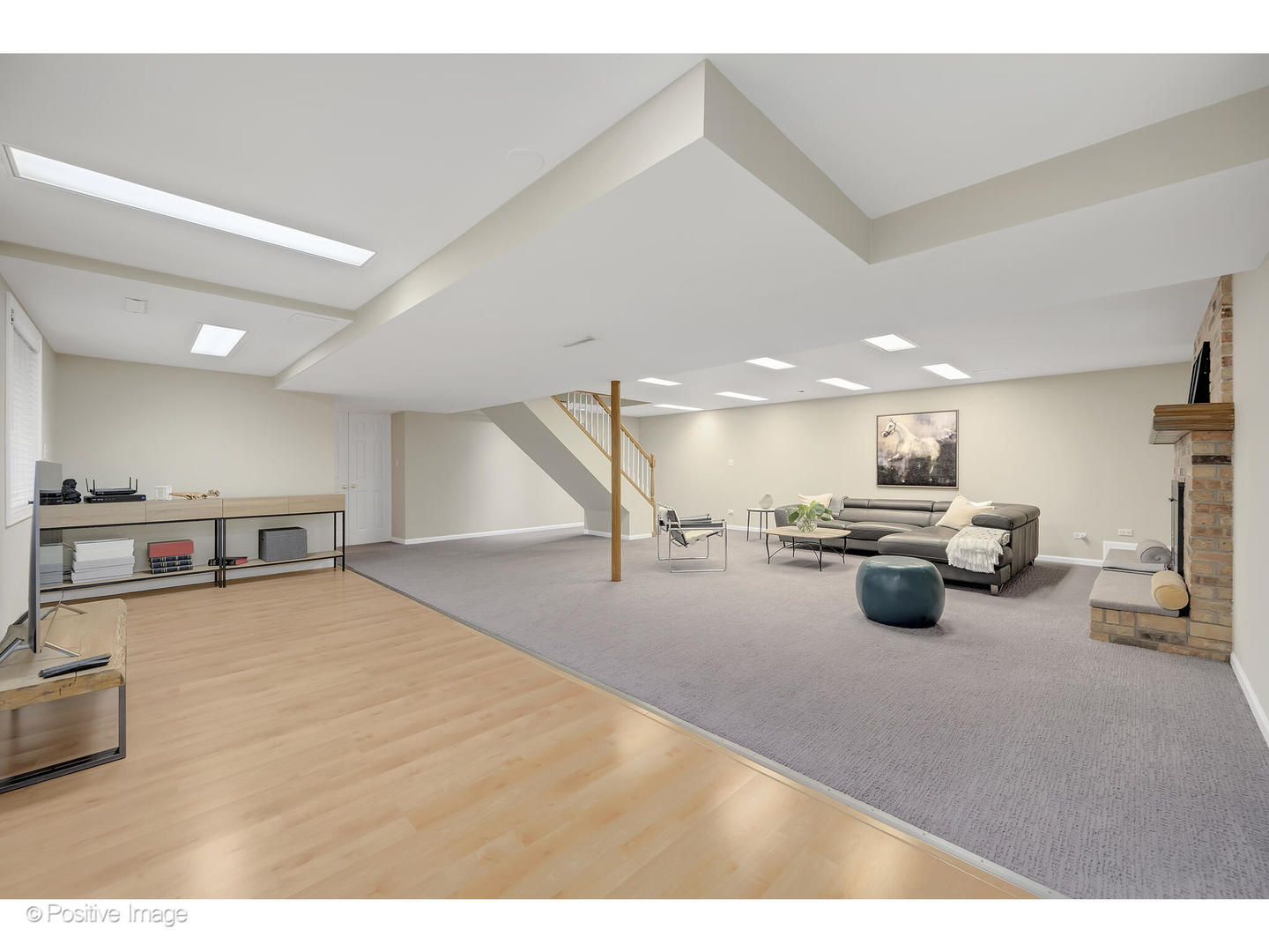 3672 Venard Road Downers Grove, IL 60515 - Photo 29 of 44 a view of a livingroom with furniture and a flat screen tv