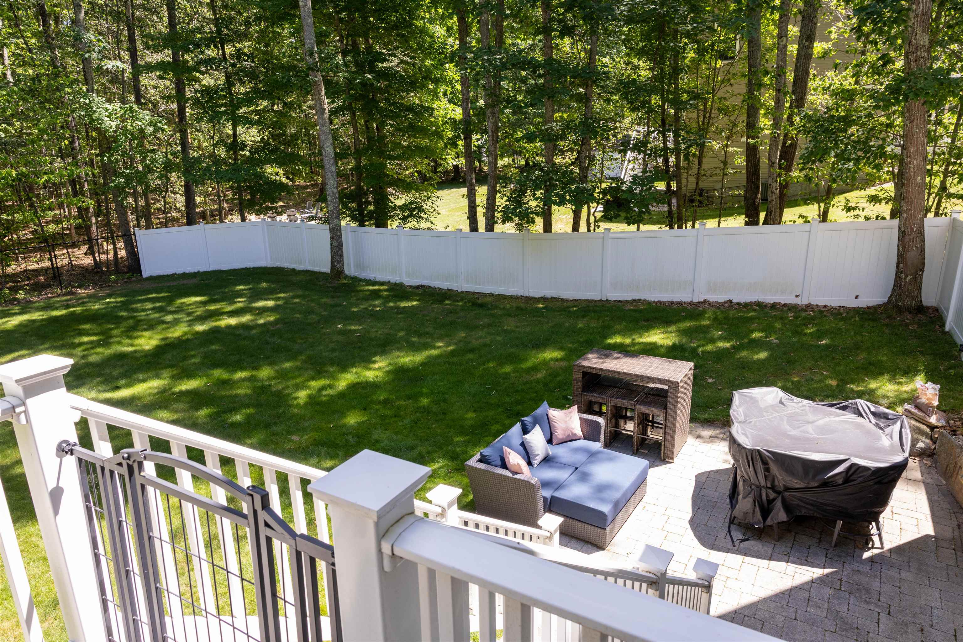 18 Piscataqua Road Dover, NH 03820 - Photo 14 of 48