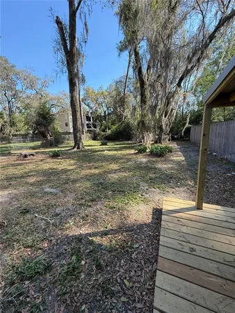 $1,025 | 3801 Southwest 17th Place, Gainesville, FL 32607
